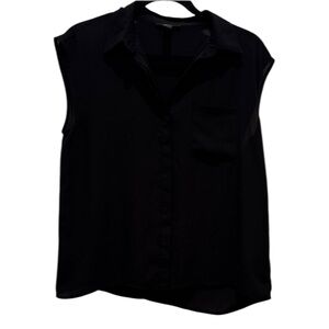 Forever 21 Black Button-Up Sleeveless Top Size Small